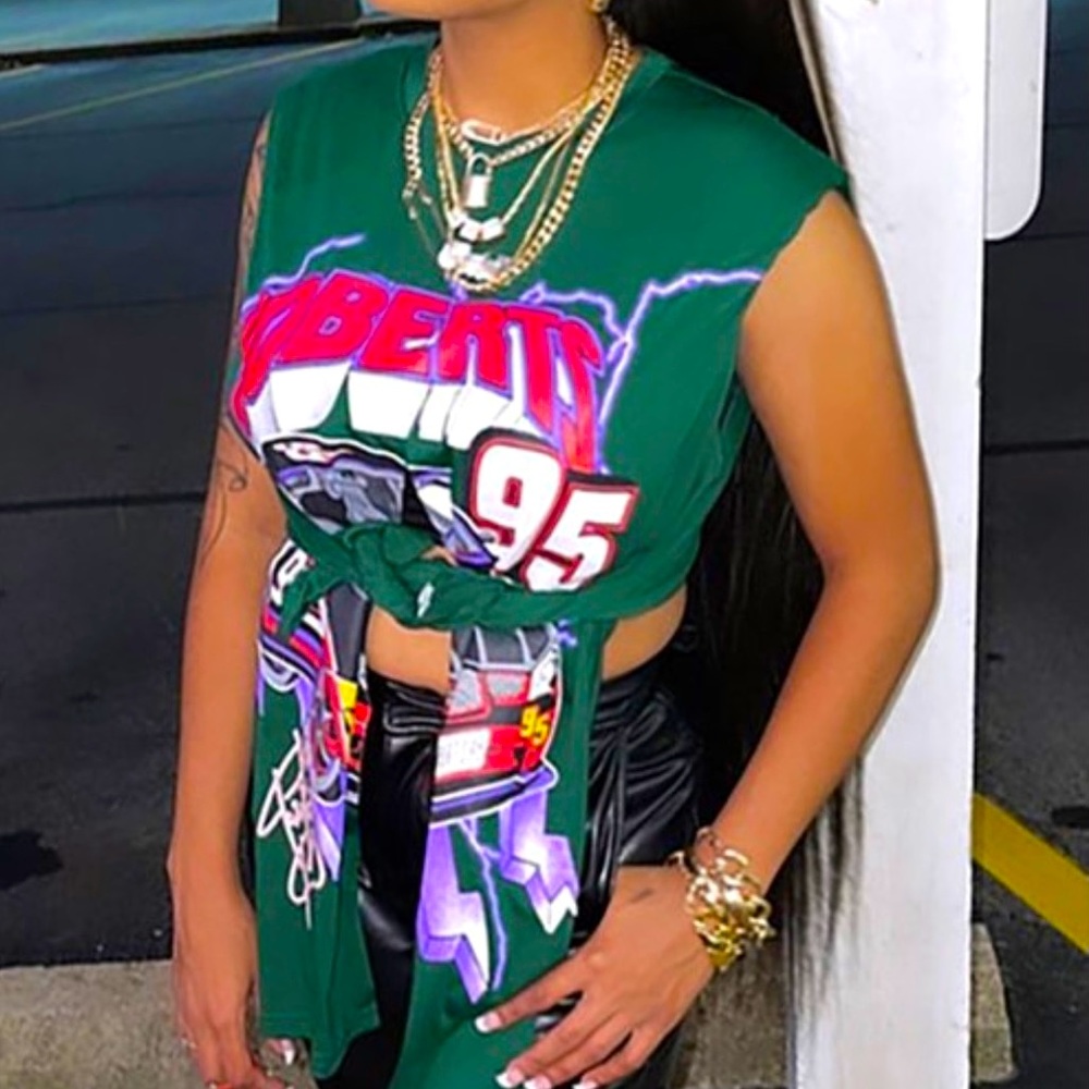 Roberts 95 Baddie Shirt
